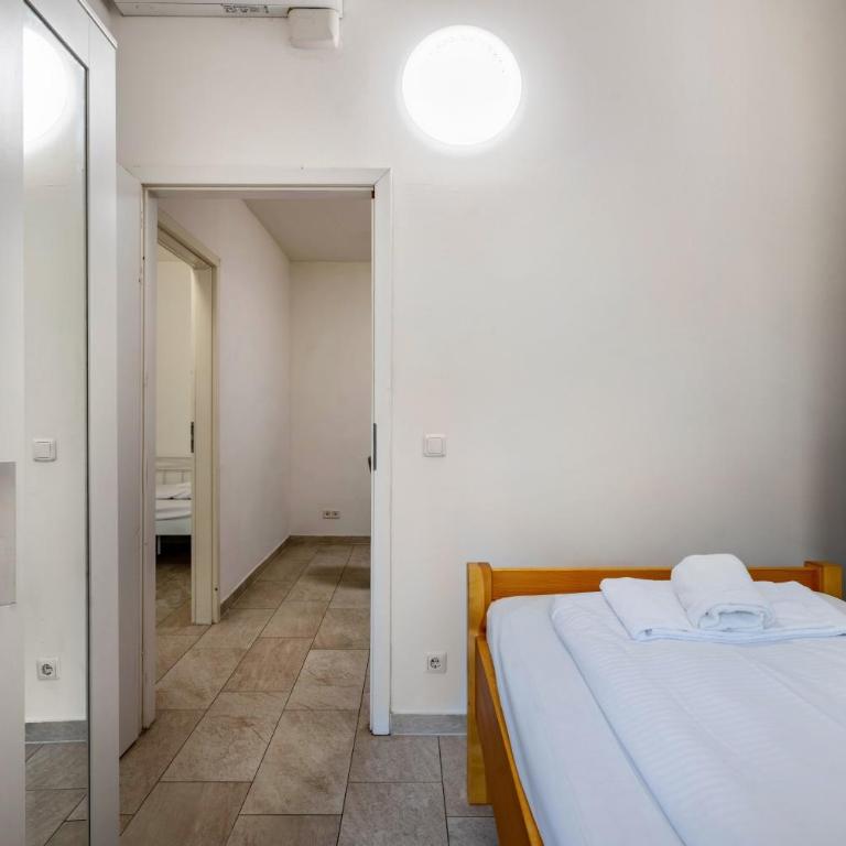 Aldars Urban Loft Suite No.8 - Apartment mit Dusche - 8