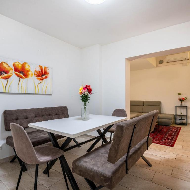 Aldars Urban Loft Suite No.8 - Apartment mit Dusche - 3