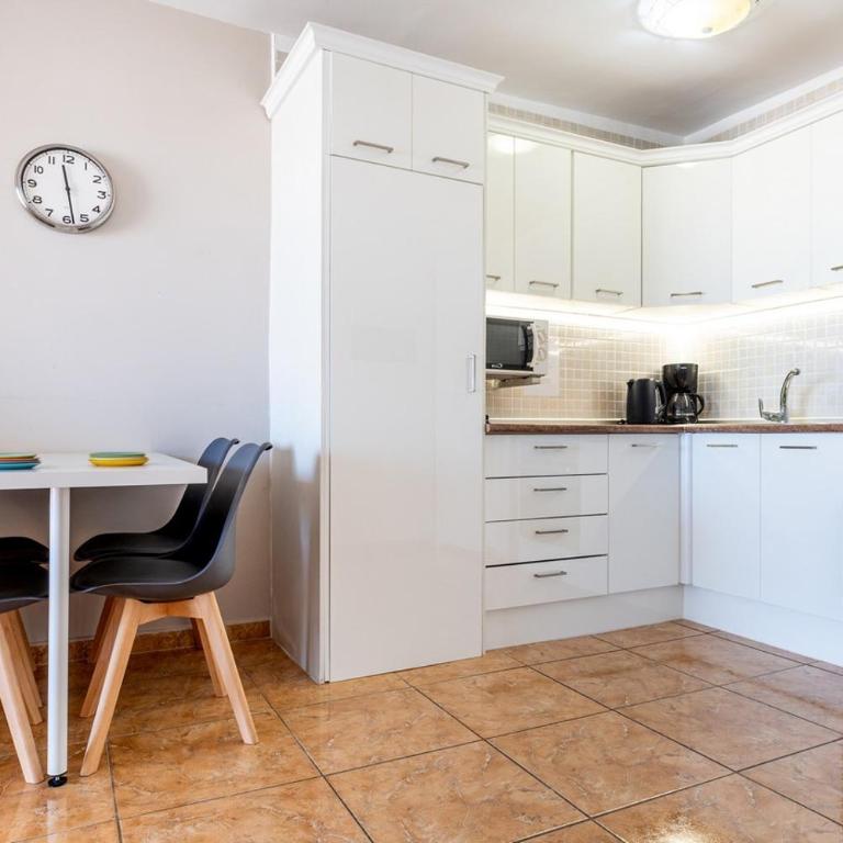 Beautiful sea view 2 bedroom Ocean Park Costa Adeje - Apartamento de 2 dormitorios - 4