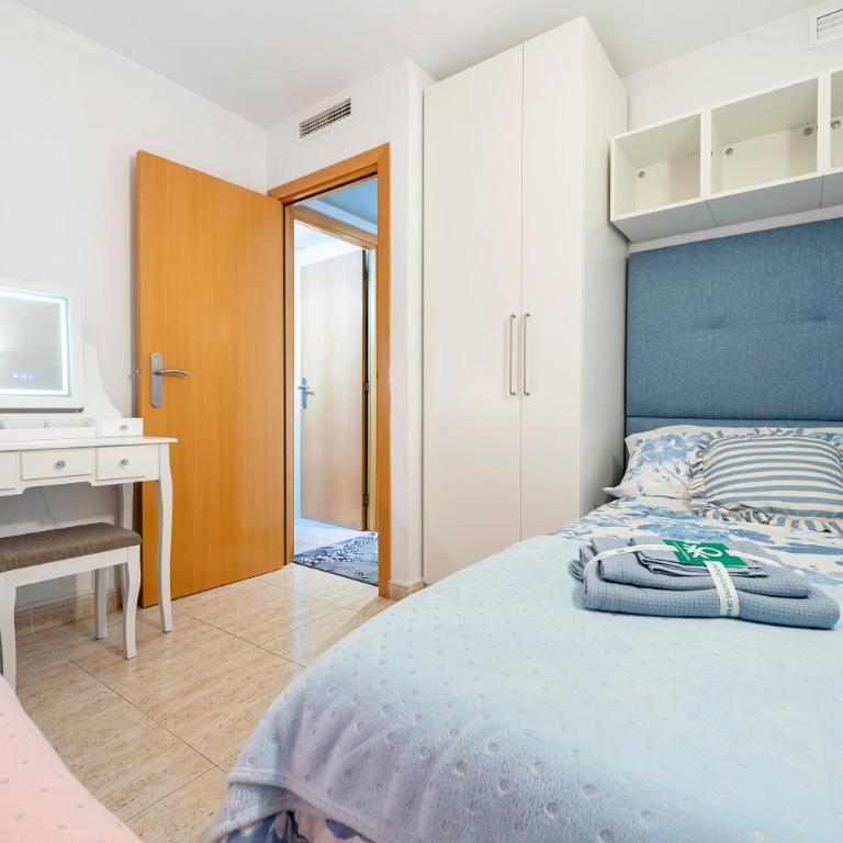 Apartamento Martin y Rose en Salou - Two-Bedroom Deluxe Apartment with Ocean View - 16