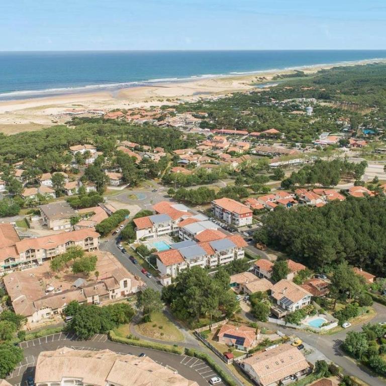 Appartement - Terrasses De L'Océan - Two-Bedroom Deluxe Apartment with Garden View - 24