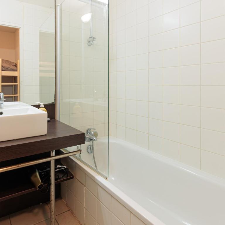 Appartement - Terrasses De L'Océan - Two-Bedroom Deluxe Apartment with Garden View - 15