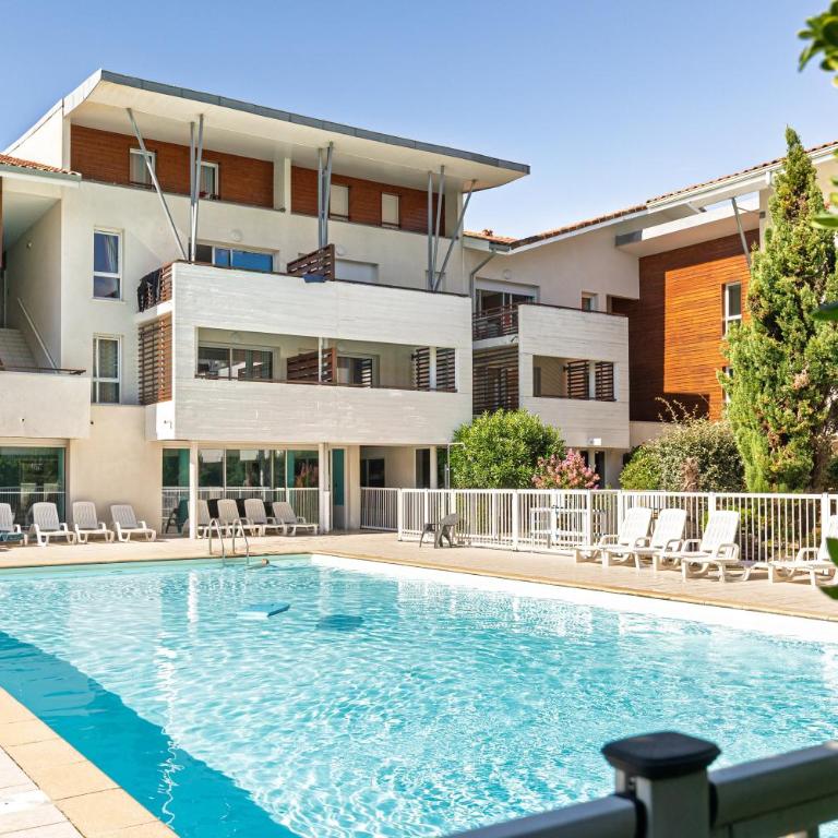 Appartement - Terrasses De L'Océan - Two-Bedroom Deluxe Apartment with Garden View - 1