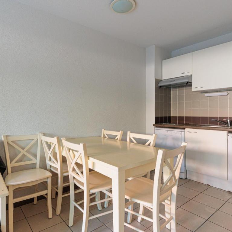 Appartement - Terrasses De L'Océan - Two-Bedroom Deluxe Apartment with Garden View - 9