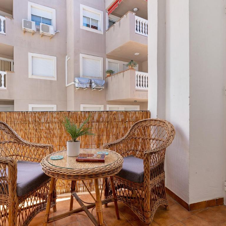 Apartamento Bahía Beach - Apartment with Terrace - 2