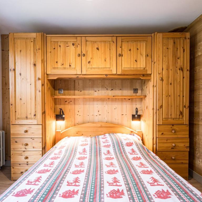 Appartement 6 personnes Montcharvin - Two-Bedroom Deluxe Apartment with Garden View - 12