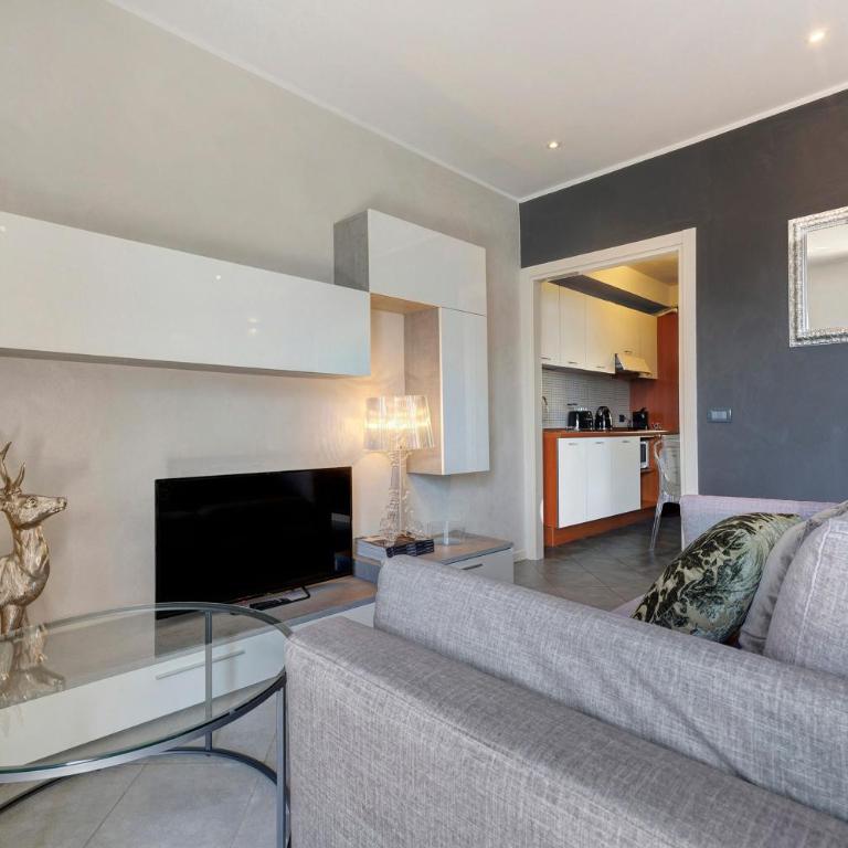 Appartamento Il Campanile - Appartamento Deluxe con 2 Camere da Letto e Vista Giardino - 10