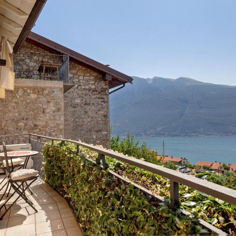 Appartamento Il Campanile - Appartamento Deluxe con 2 Camere da Letto e Vista Giardino - 3
