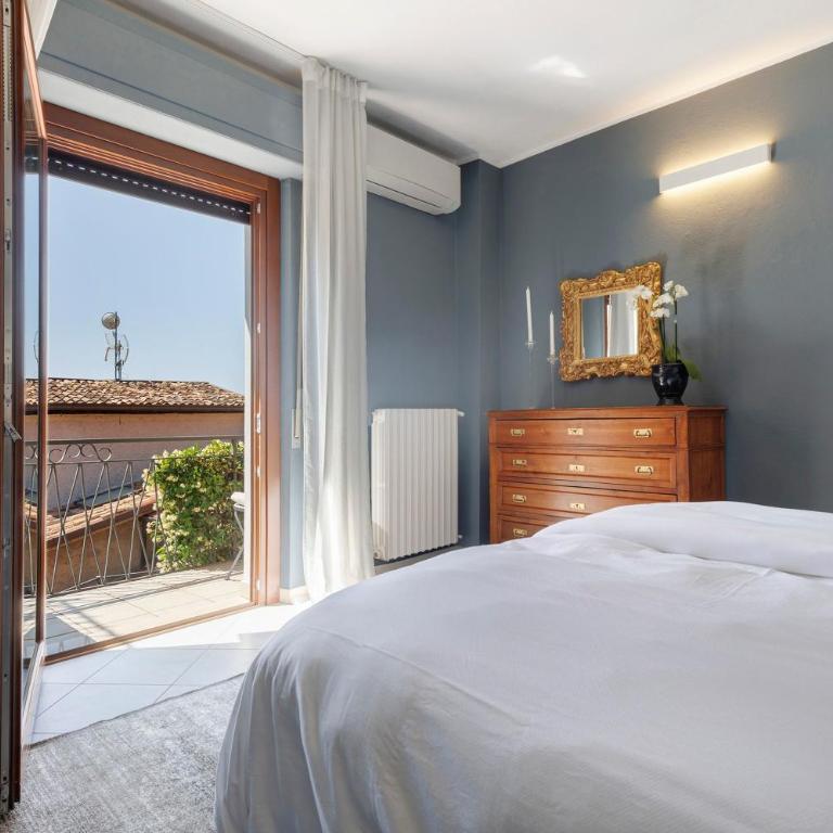 Appartamento Il Campanile - Appartamento Deluxe con 2 Camere da Letto e Vista Giardino - 11
