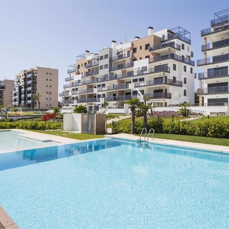 Apartment in Mil Palmeras - Two-Bedroom Deluxe Apartment with Ocean View - 24