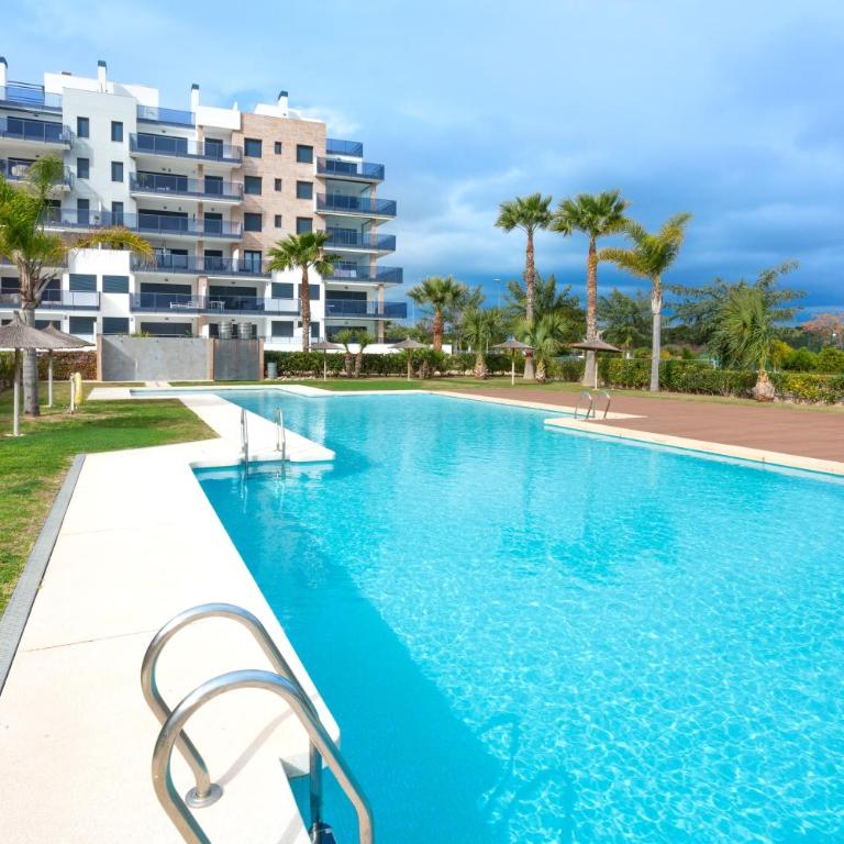 Apartment in Mil Palmeras - Two-Bedroom Deluxe Apartment with Ocean View - 25
