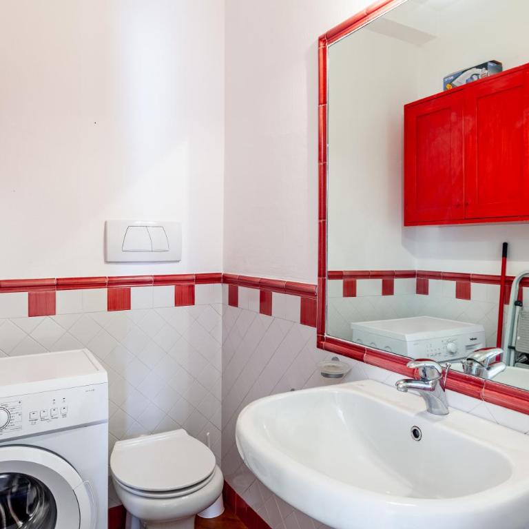 La Dimora di Viareggio - Appartamento Deluxe con 2 Camere da Letto e Balcone - 17