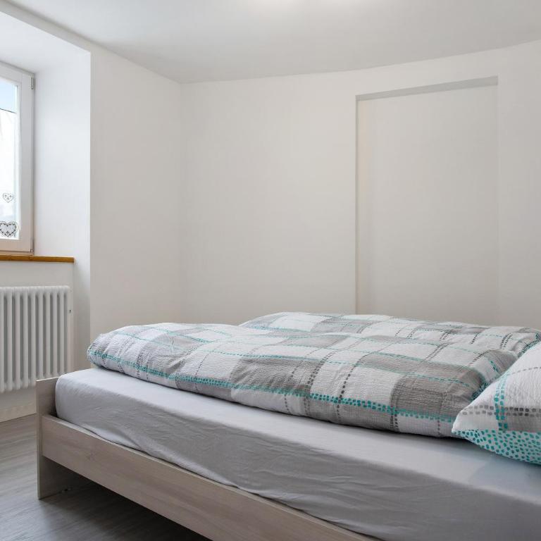 Lago Delle Piazze - Two-Bedroom Deluxe Apartment with Garden View - 12