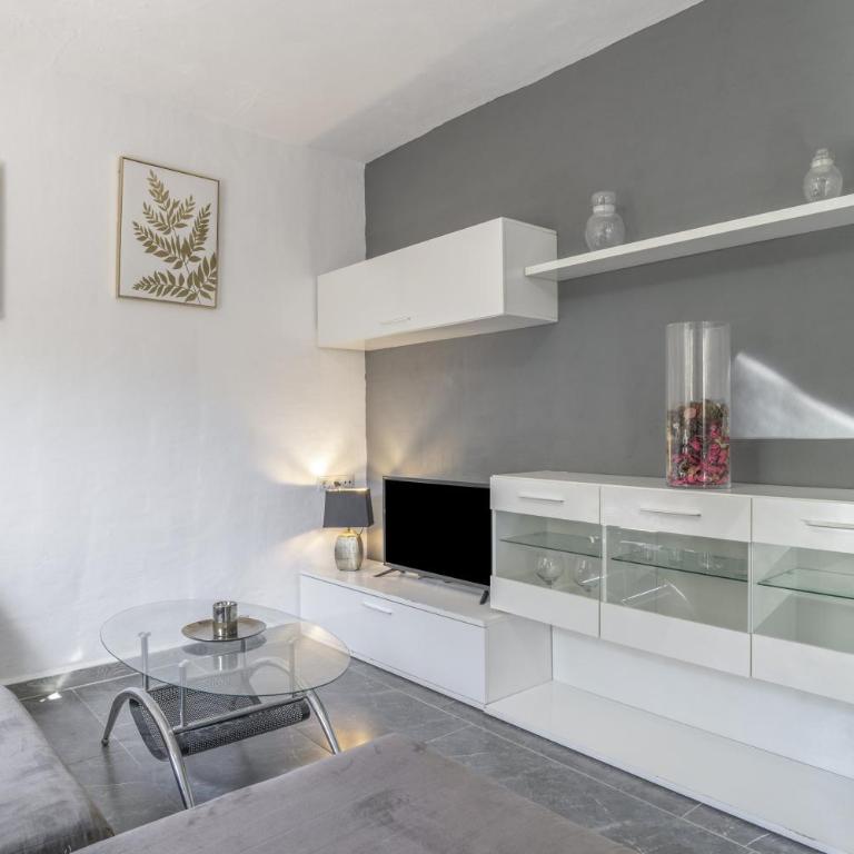 Villa Hermosa - Habitación Triple con ducha - 5