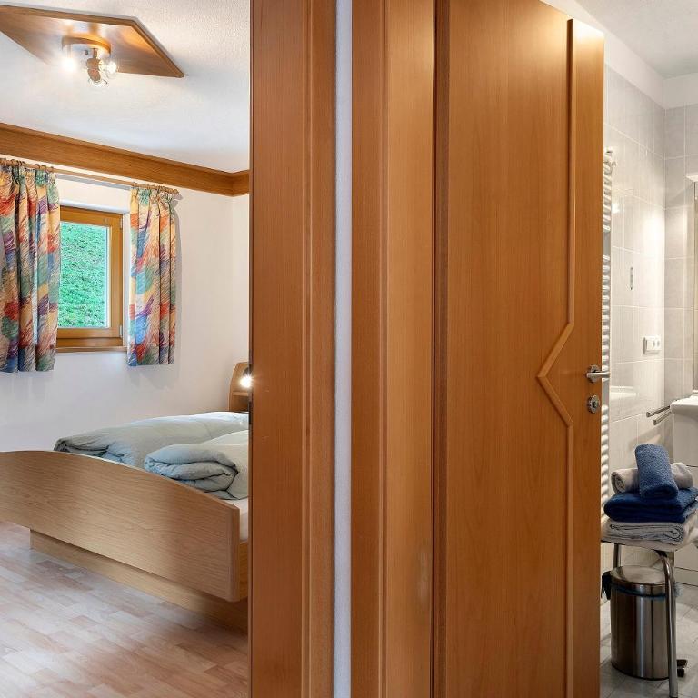 Mair am Tinkhof - Three-Bedroom Premium Apartment with Balcony - 27