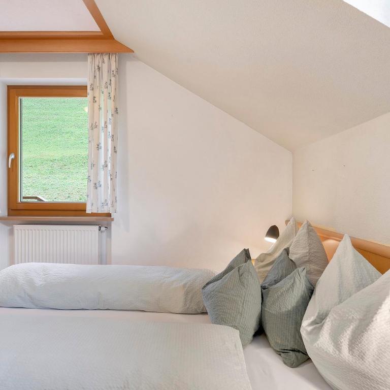 Mair am Tinkhof - Three-Bedroom Premium Apartment with Balcony - 29