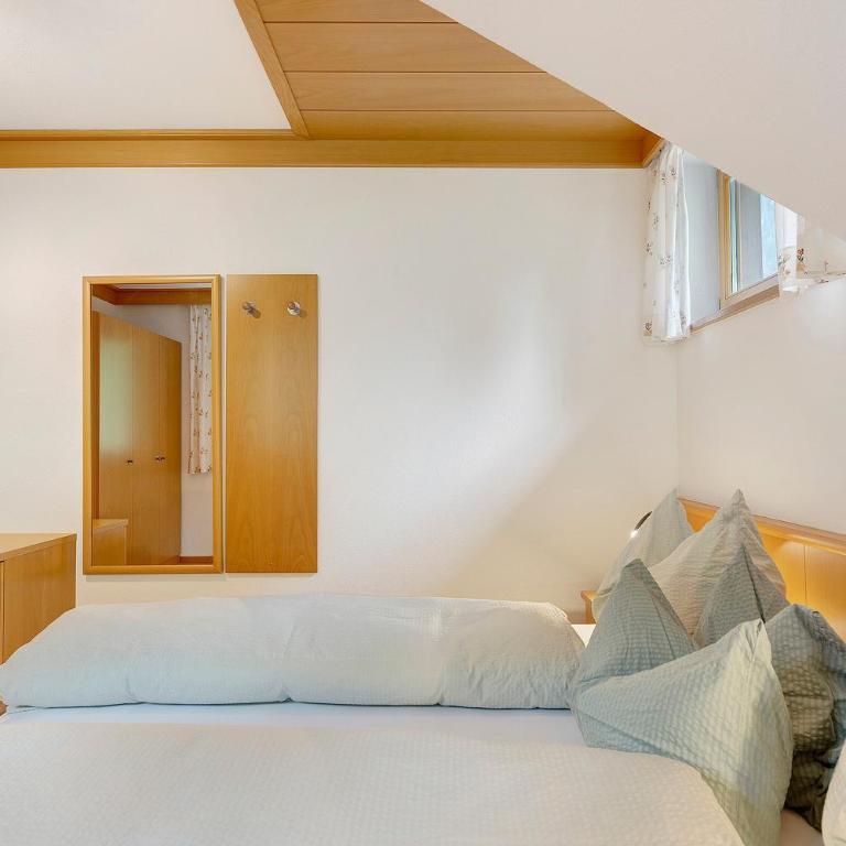 Mair am Tinkhof - Three-Bedroom Premium Apartment with Balcony - 22
