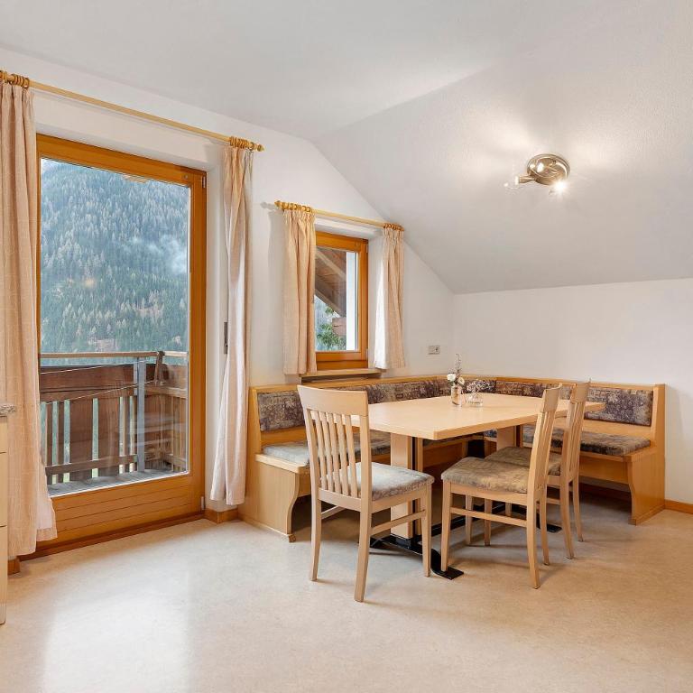 Mair am Tinkhof - Three-Bedroom Premium Apartment with Balcony - 2