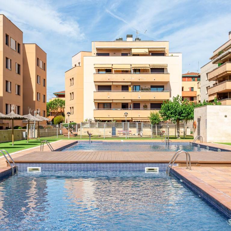 Apto Narcis Solo Familias - Apartamento Deluxe de 2 dormitorios con balcón - 16