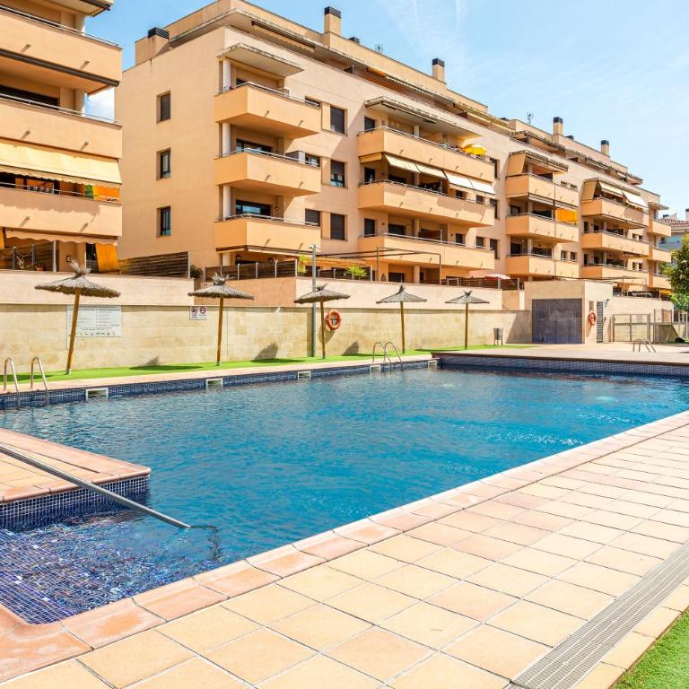 Apto Narcis Solo Familias - Apartamento Deluxe de 2 dormitorios con balcón - 19