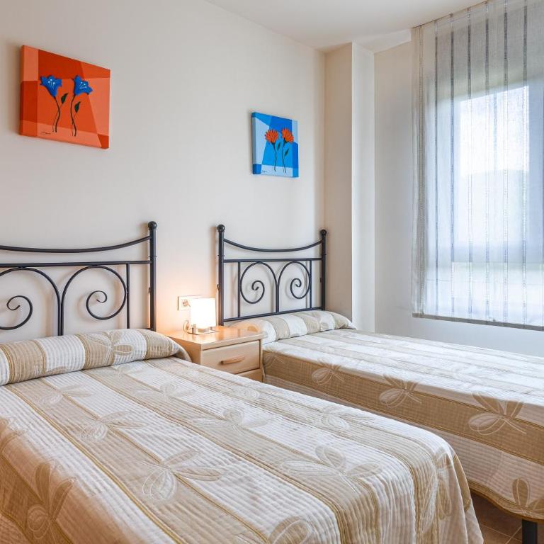 Apto Narcis Solo Familias - Apartamento Deluxe de 2 dormitorios con balcón - 13