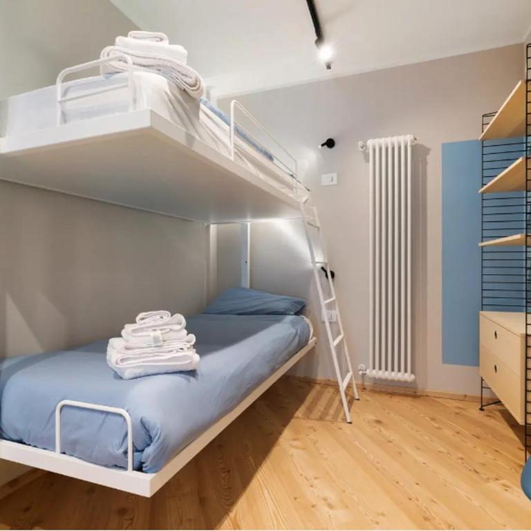 Palazzo Righi - App Blu - Appartamento Deluxe con 2 Camere da Letto e Balcone - 12
