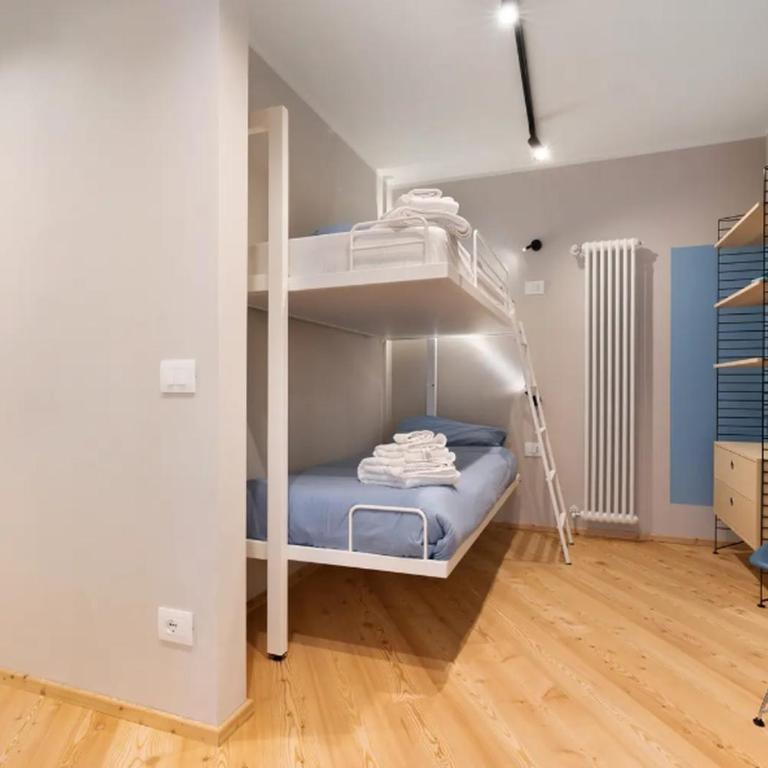 Palazzo Righi - App Blu - Appartamento Deluxe con 2 Camere da Letto e Balcone - 14