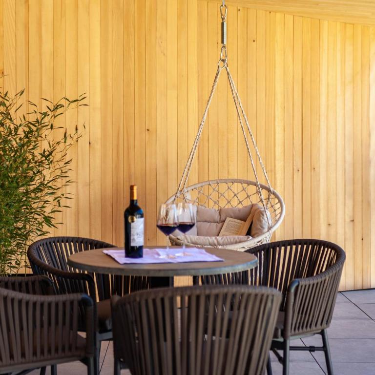 Adler Living Attika Wohnung - Superior One-Bedroom Apartment with Balcony - 8