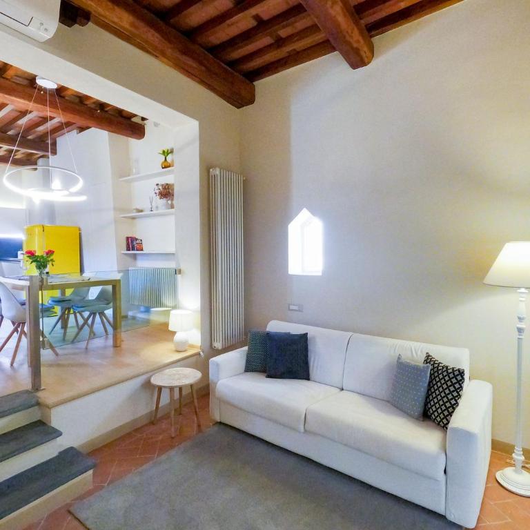 Charming Lucca Apartment, Modern Comfort in Historic Setting - Apartment - 8