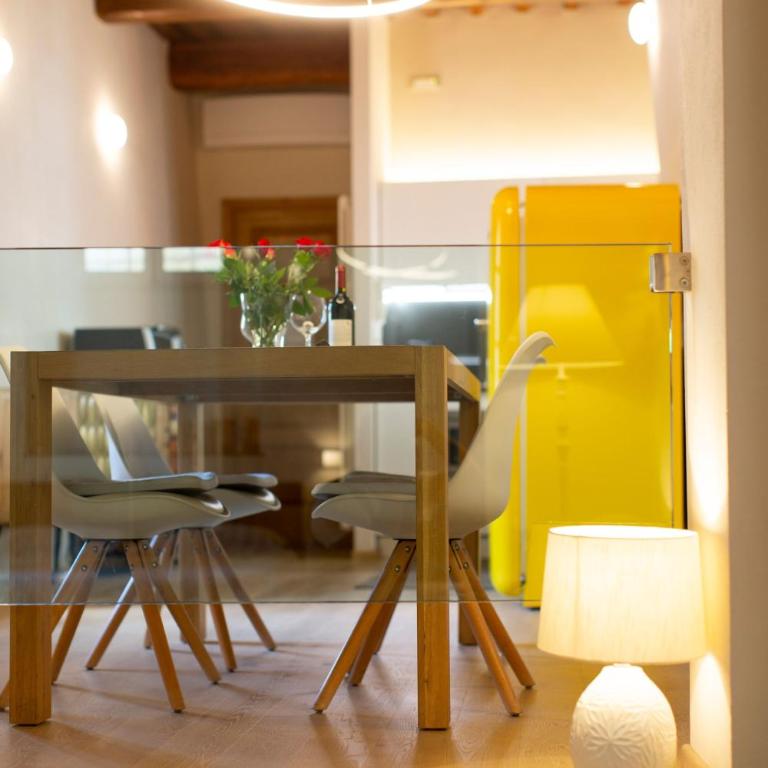Charming Lucca Apartment, Modern Comfort in Historic Setting - Apartment - 7