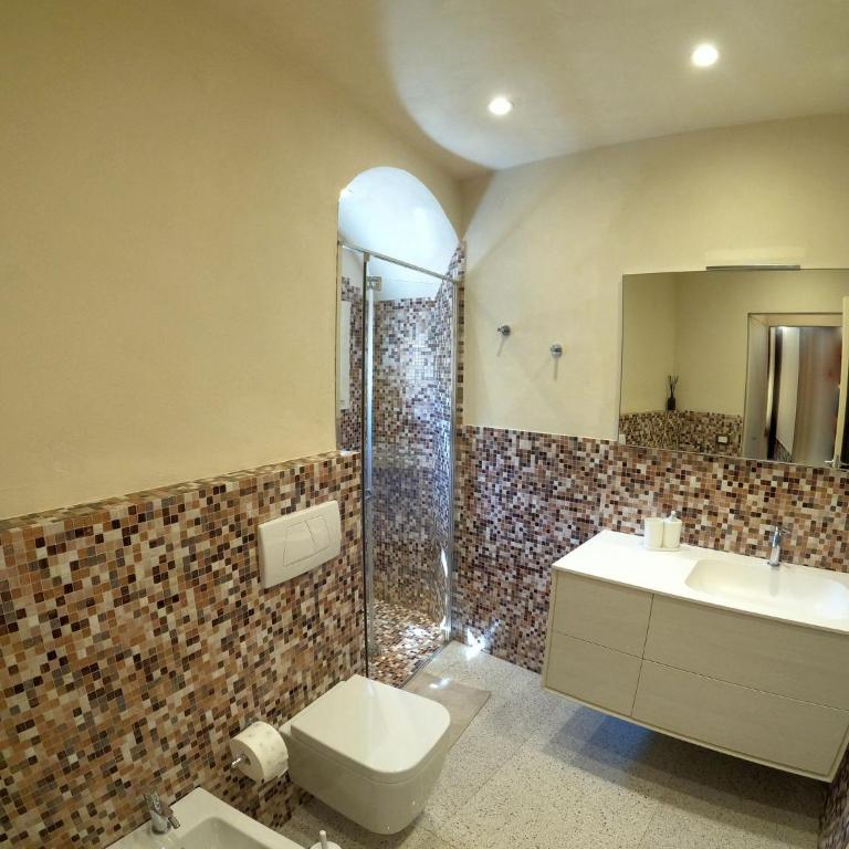Charming Lucca Apartment, Modern Comfort in Historic Setting - Apartment - 12