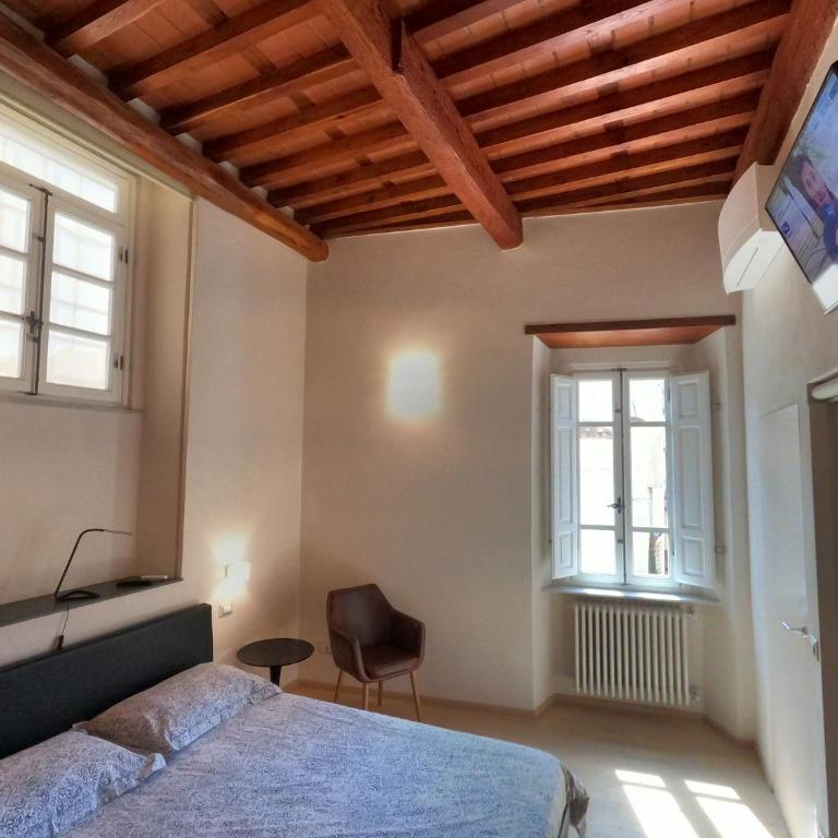 Charming Lucca Apartment, Modern Comfort in Historic Setting - Apartment - 11