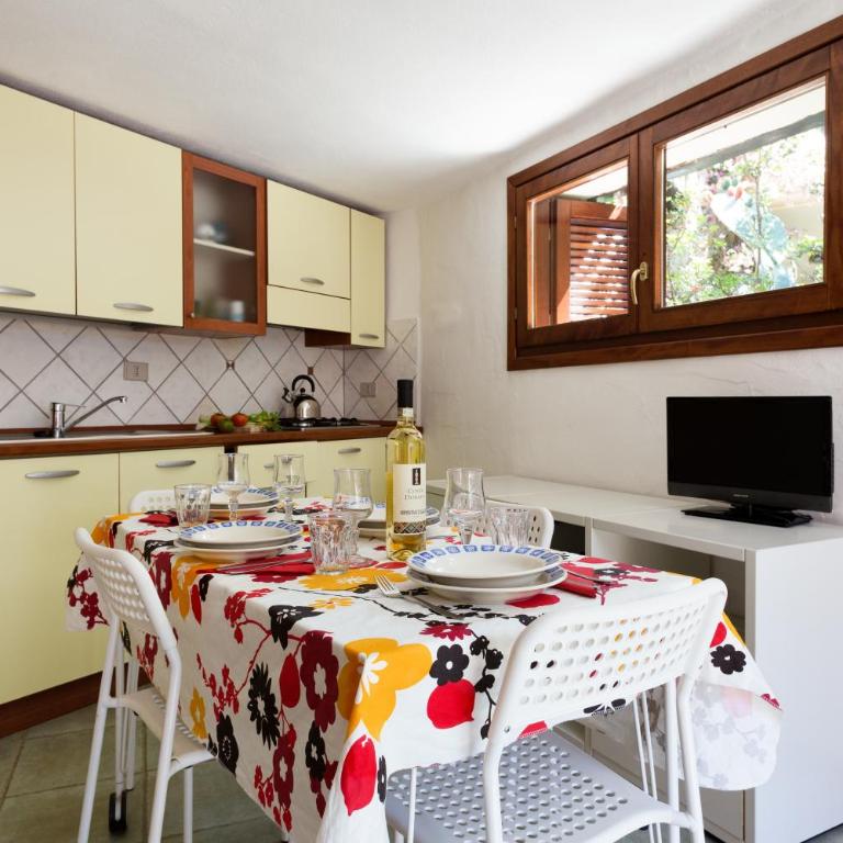 Ginepri - Two-Bedroom Deluxe Apartment with Garden View - 9