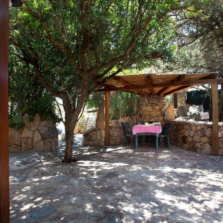 Ginepri - Two-Bedroom Deluxe Apartment with Garden View - 25