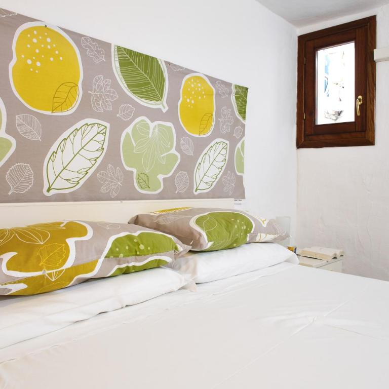 Ginepri - Two-Bedroom Deluxe Apartment with Garden View - 13