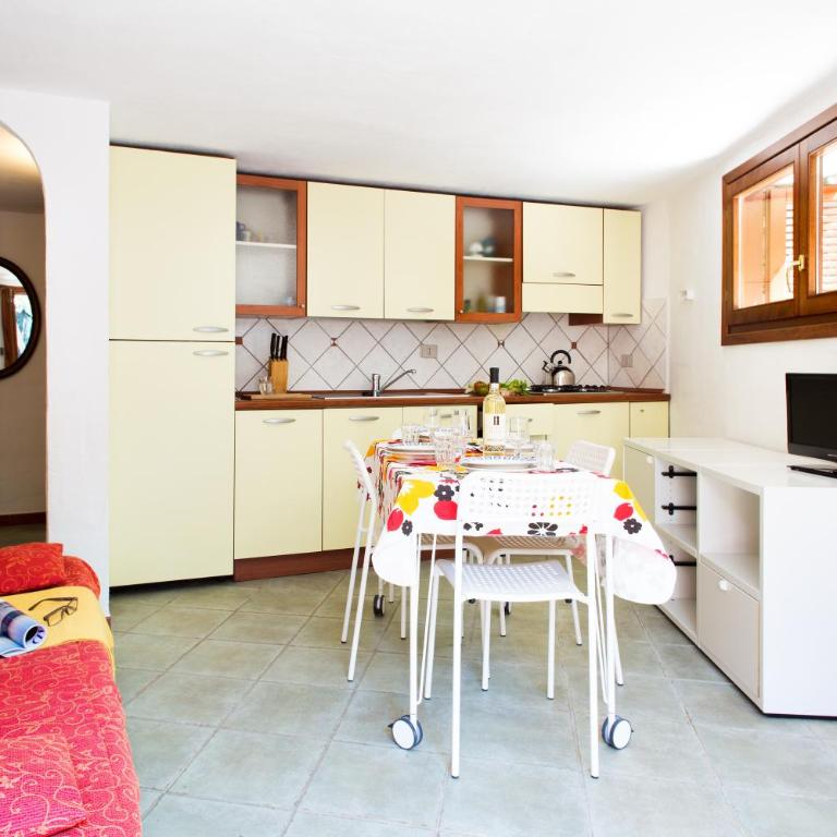 Ginepri - Two-Bedroom Deluxe Apartment with Garden View - 7