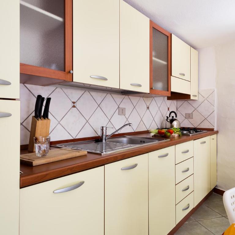 Ginepri - Two-Bedroom Deluxe Apartment with Garden View - 5