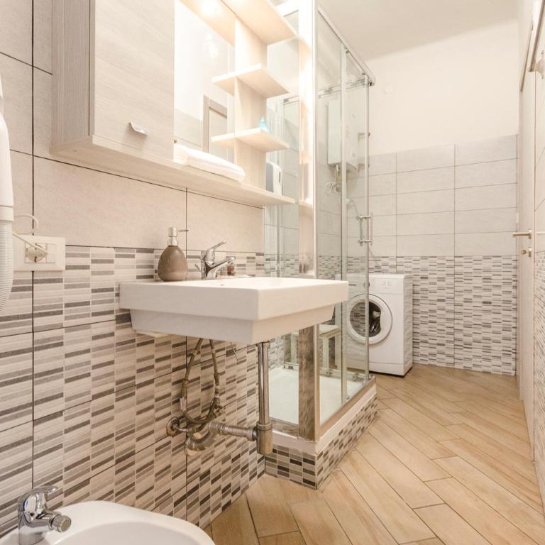 Casa Galliera - Two-Bedroom Apartment - 22