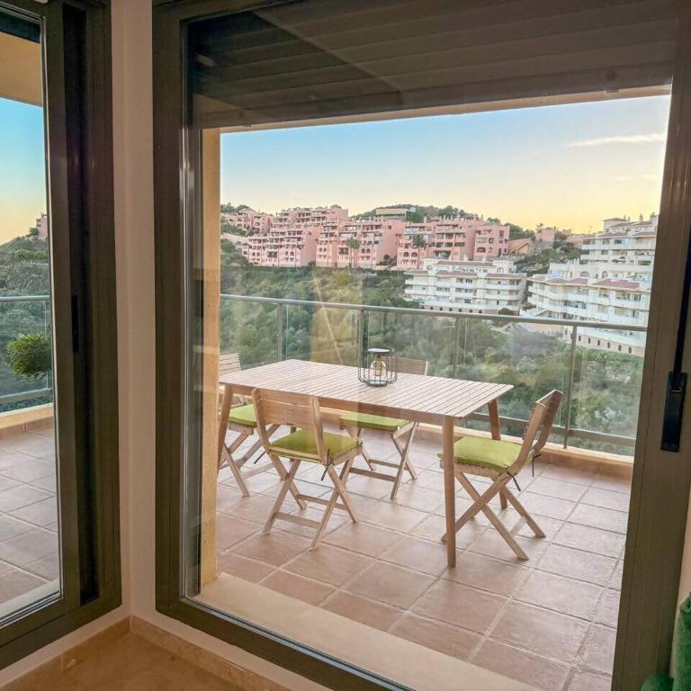 Amplio apto de 2 dormitorios vistas al mar - Apartamento de 2 dormitorios con balcón y vistas al mar - 6