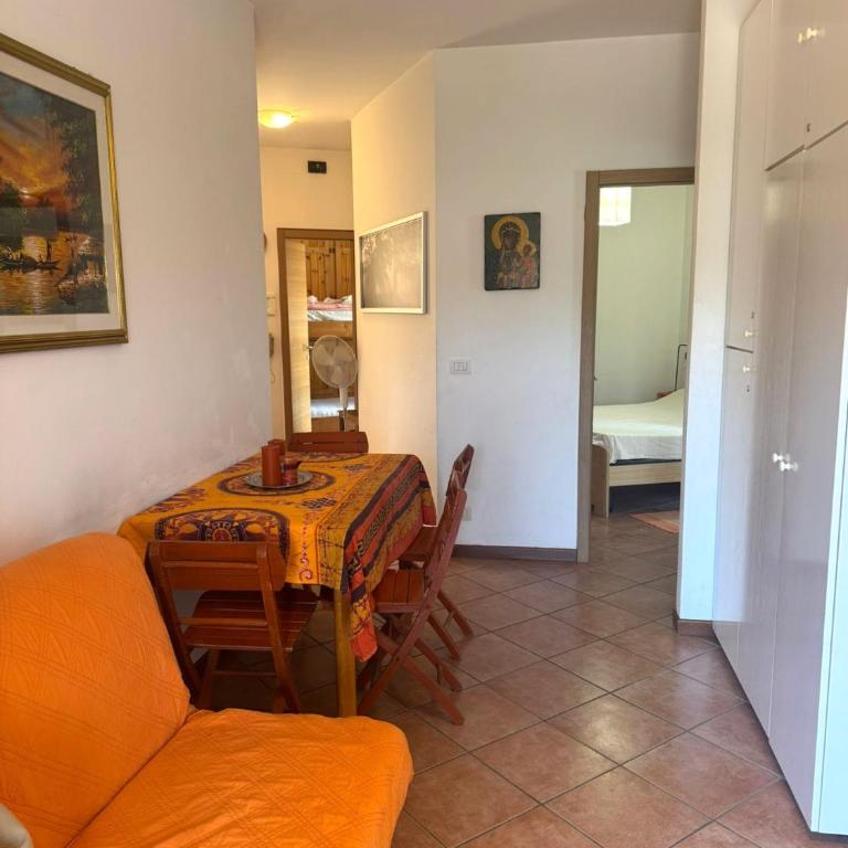 Residence The Golden Sunrise with Pool - Appartamento con 2 Camere da Letto - 7