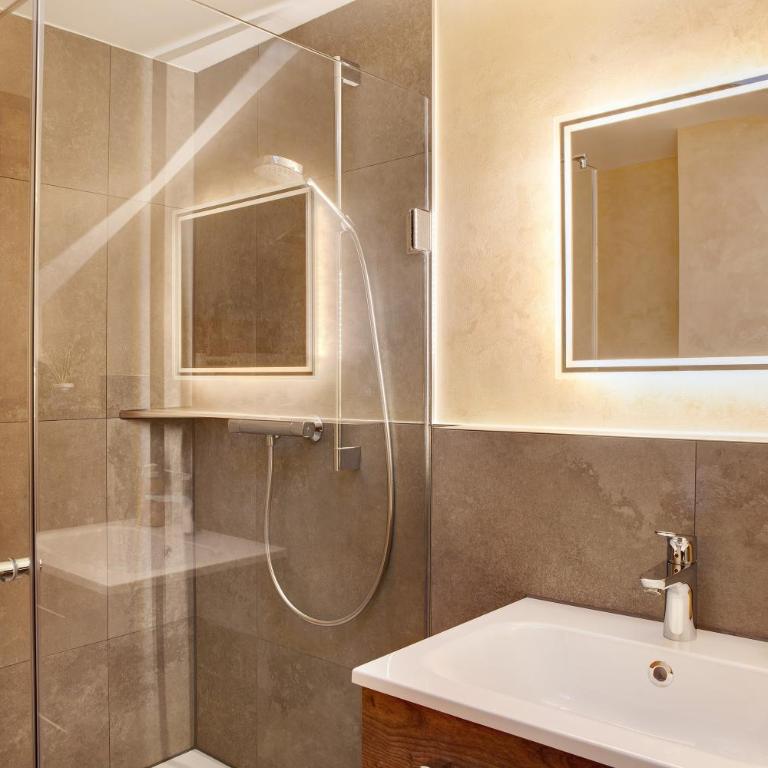 Ferienwohnung Gipfelblick - Superior Apartment mit 1 Schlafzimmer und Balkon - 21