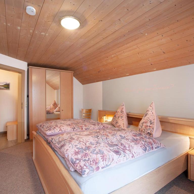 Ferienhof 'beim Wendlar' - Deluxe-Apartment mit 2 Schlafzimmern und Gartenblick - 10
