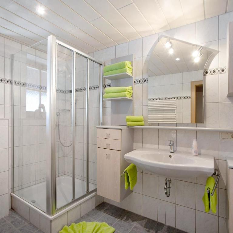 Ferienhof 'beim Wendlar' - Deluxe-Apartment mit 2 Schlafzimmern und Gartenblick - 12