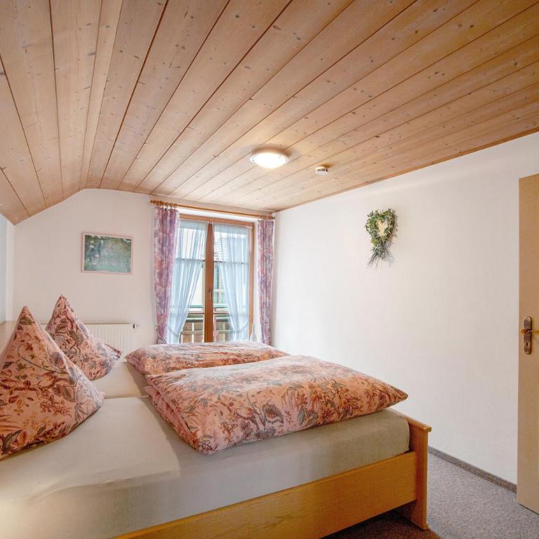 Ferienhof 'beim Wendlar' - Deluxe-Apartment mit 2 Schlafzimmern und Gartenblick - 9