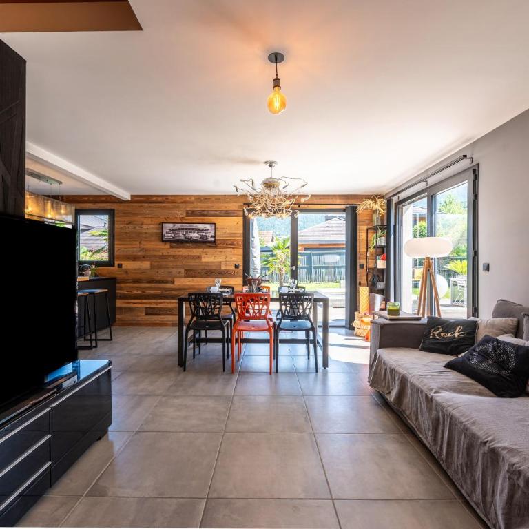Maison neuve proche lac d'Annecy - Villa - Vue sur Jardin - 9