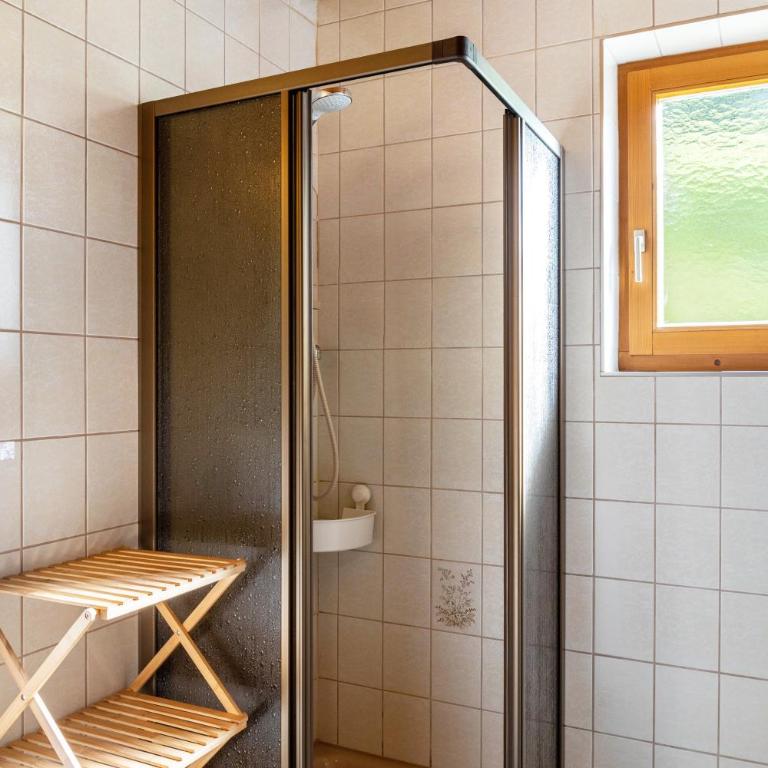 A Nett’s Nest - Vierbettzimmer mit Dusche - 9