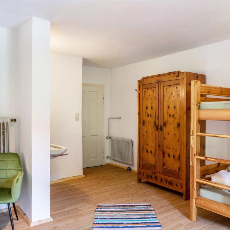 A Nett’s Nest - Vierbettzimmer mit Dusche - 4