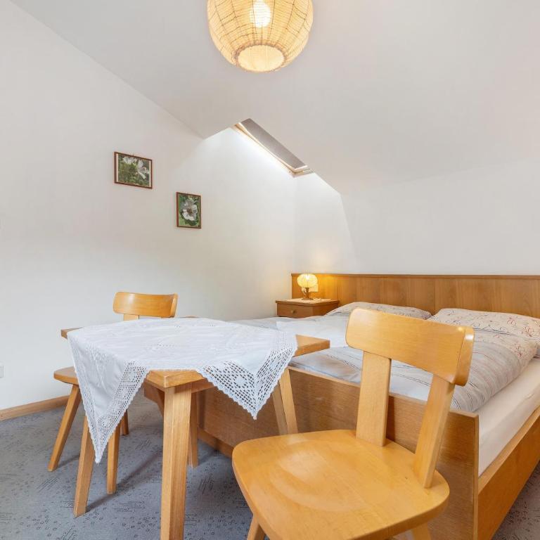 Mittermüllerhof Feldthurns - Deluxe-Apartment mit 2 Schlafzimmern und Gartenblick - 13