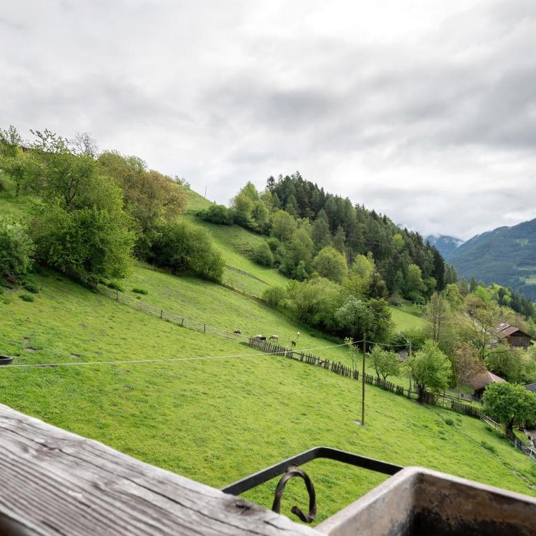 Mittermüllerhof Feldthurns - Deluxe-Apartment mit 2 Schlafzimmern und Gartenblick - 24