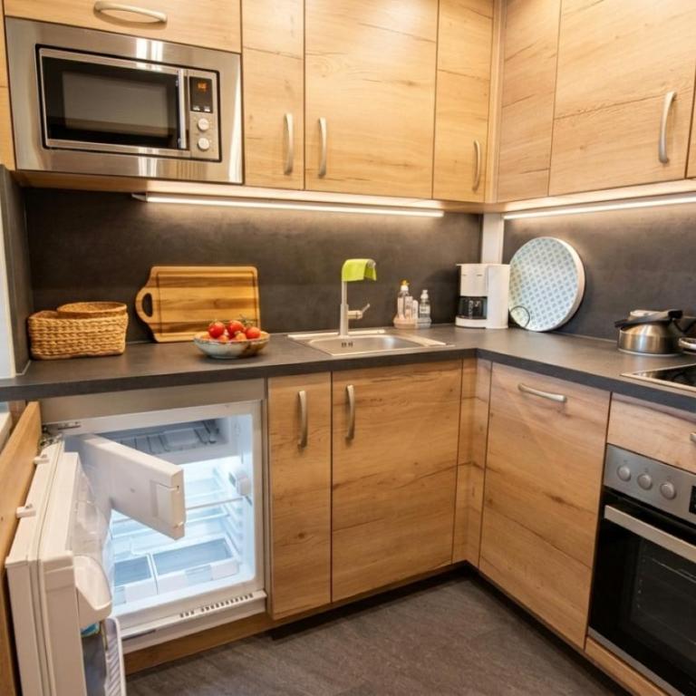 LB4 Seeblick Appartement Haus Landskron mit direktem Seezugang am Ossiachersee - Apartment mit Seeblick - 10